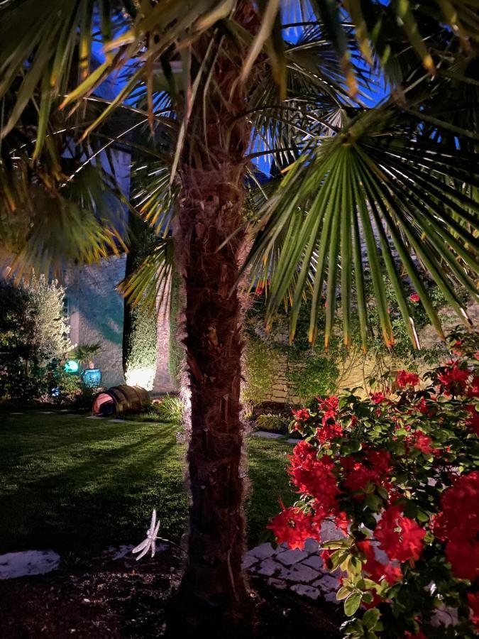 "Le Jardin" Chambre De Charme, Piscine A Meursault Ngoại thất bức ảnh
